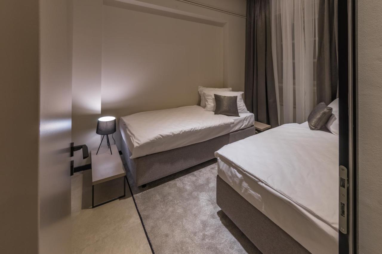 Apartamento Dezman Luxury Center Zagreb Exterior foto