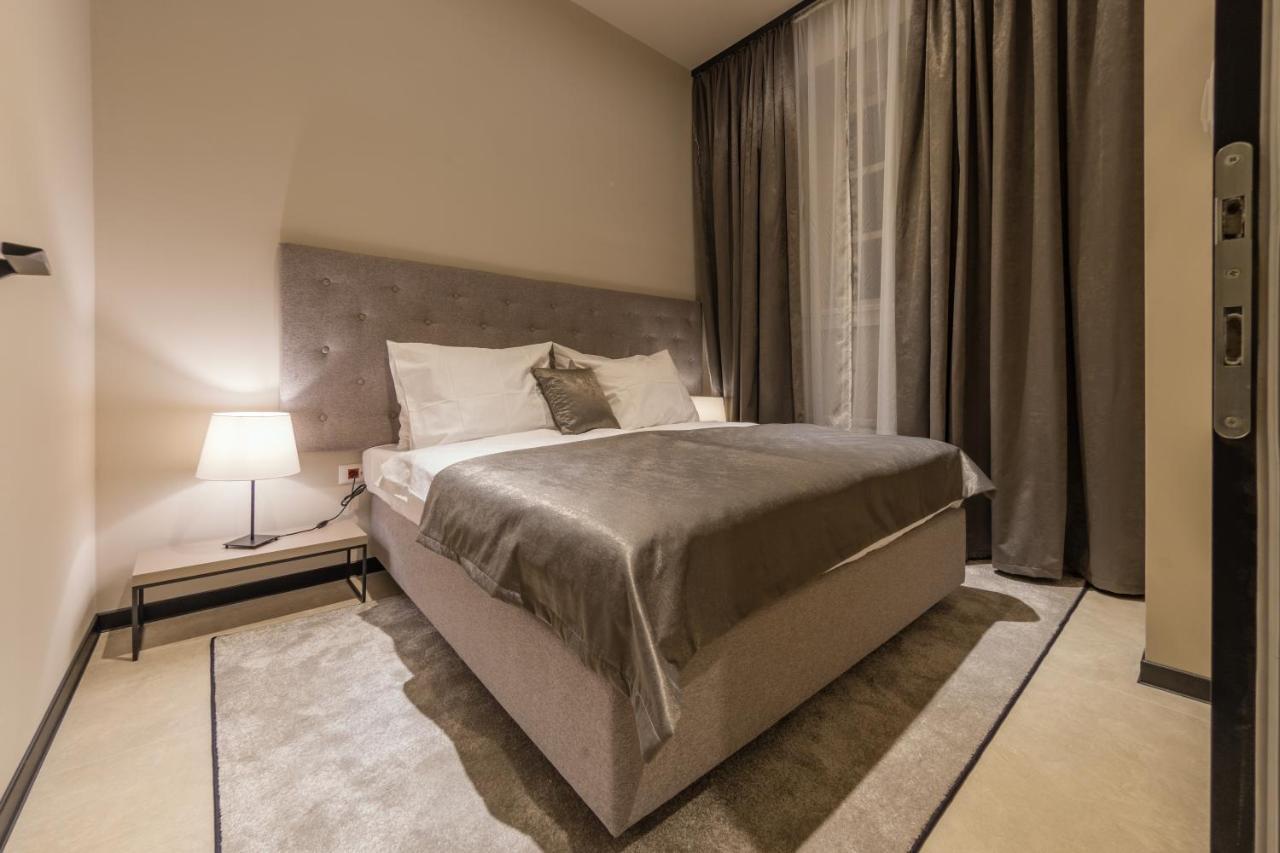 Apartamento Dezman Luxury Center Zagreb Exterior foto