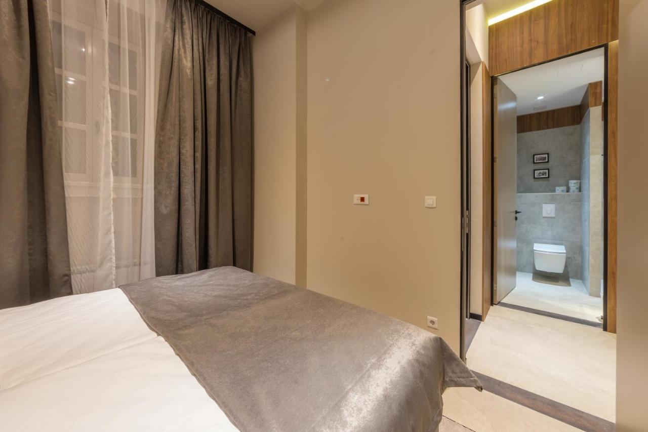 Apartamento Dezman Luxury Center Zagreb Exterior foto