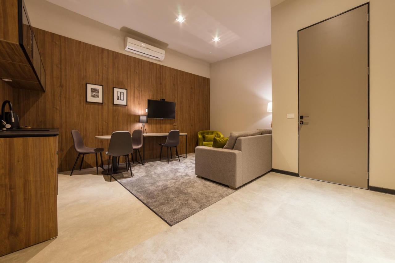 Apartamento Dezman Luxury Center Zagreb Exterior foto